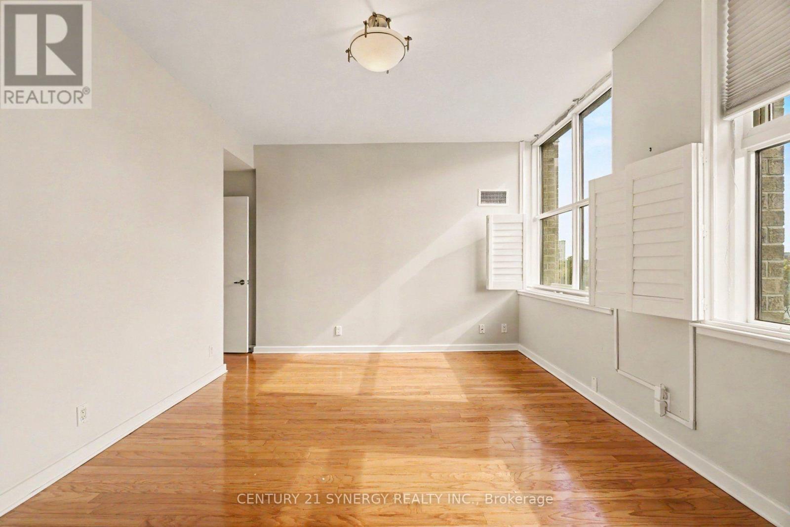 Ph4 - 150 Caroline Avenue Property Photo 10