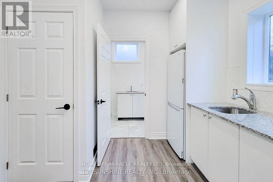 184 Beach Boulevard Property Photo 9