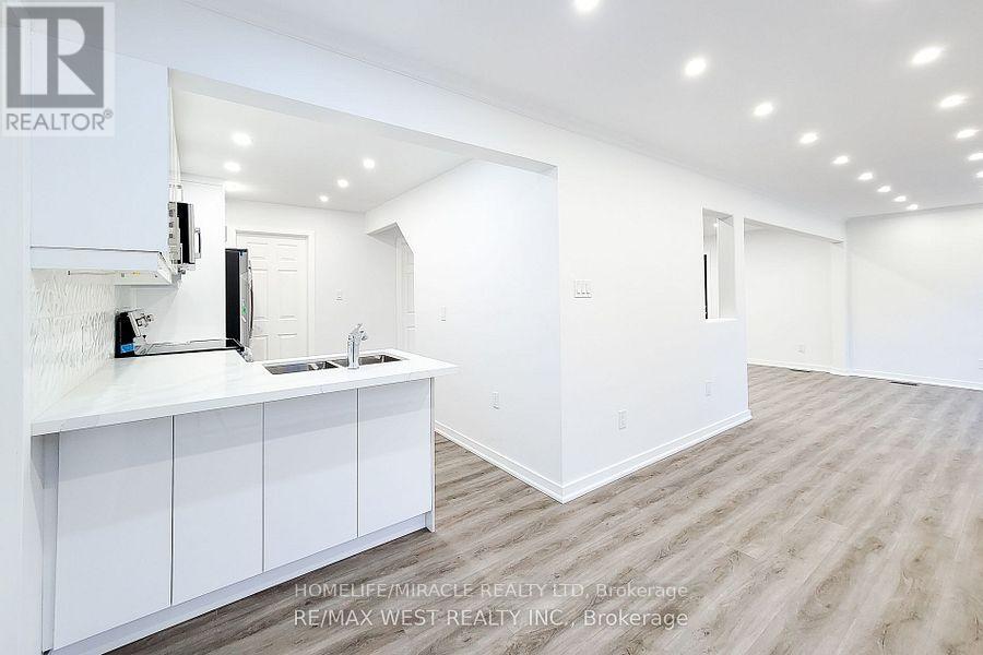184 Beach Boulevard Property Photo 13