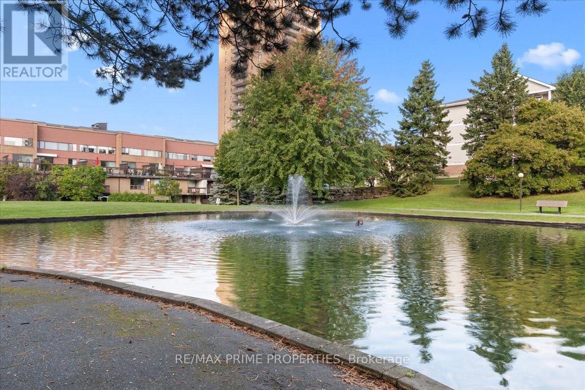 4 - 525 St. Laurent Boulevard Property Photo 30