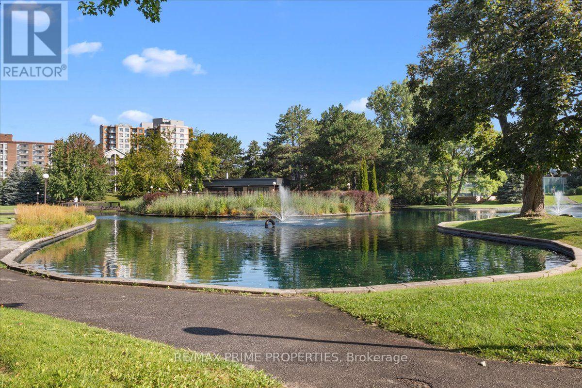 4 - 525 St. Laurent Boulevard Property Photo 34