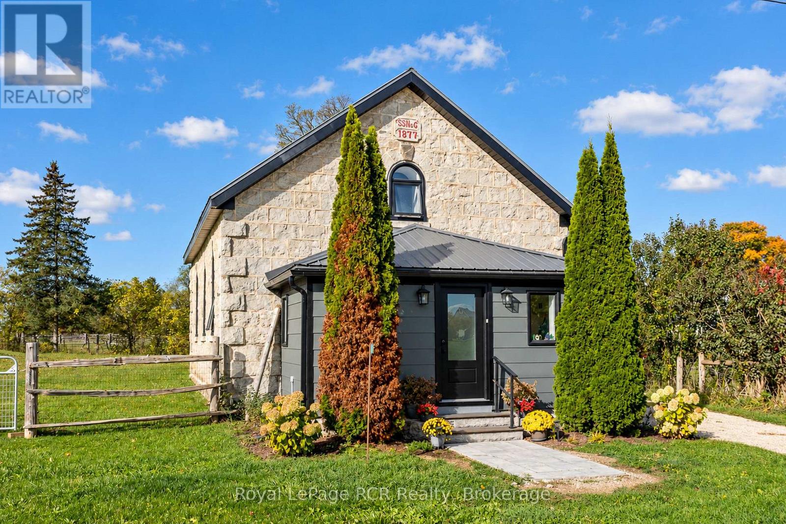 116190 Grey Road 3 Property Photo 2
