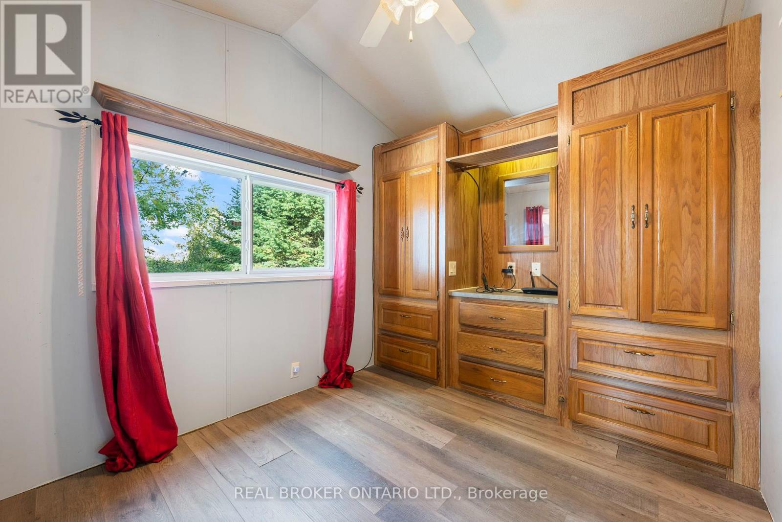 60 - 495856 10th Line E Property Photo 16