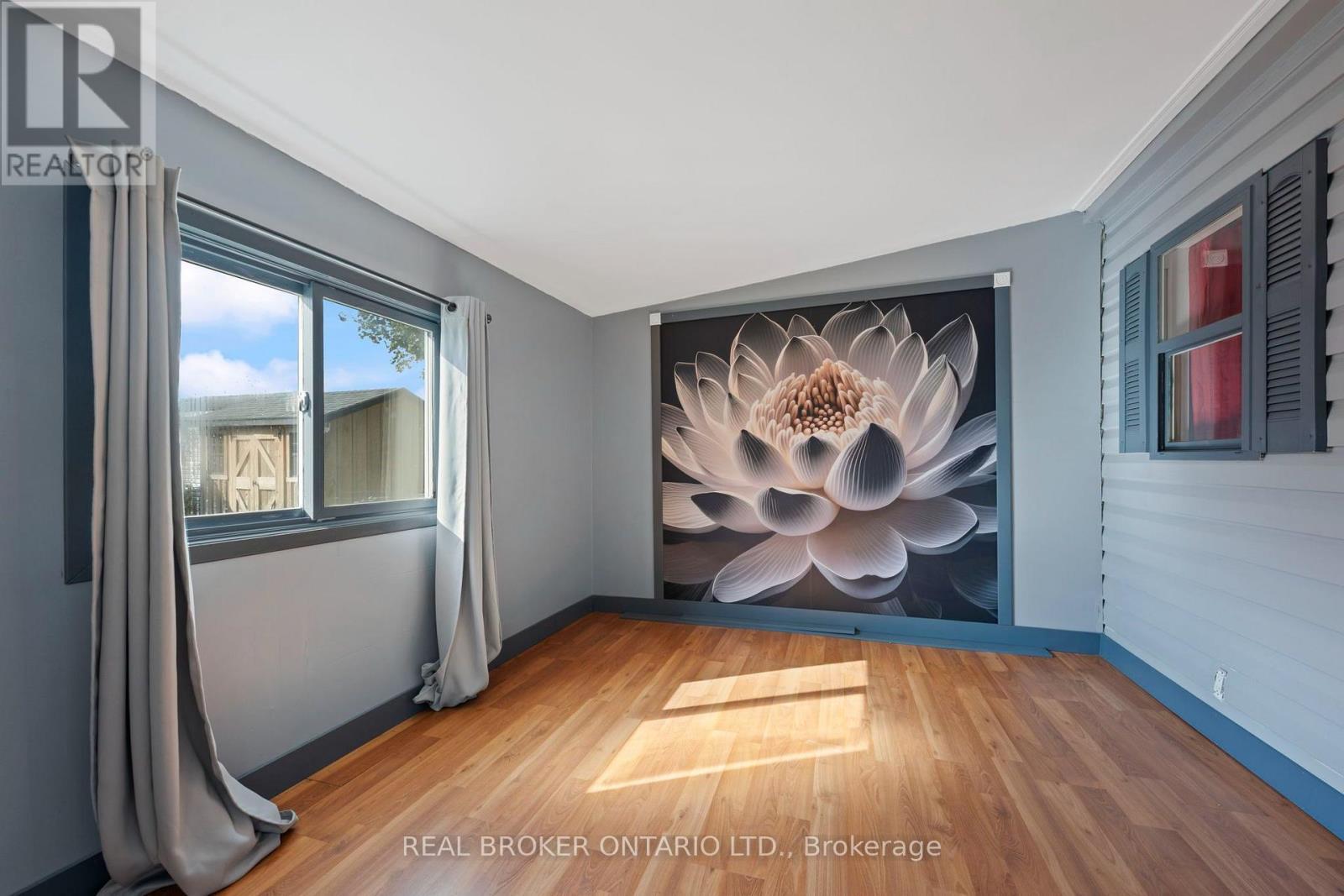 60 - 495856 10th Line E Property Photo 18