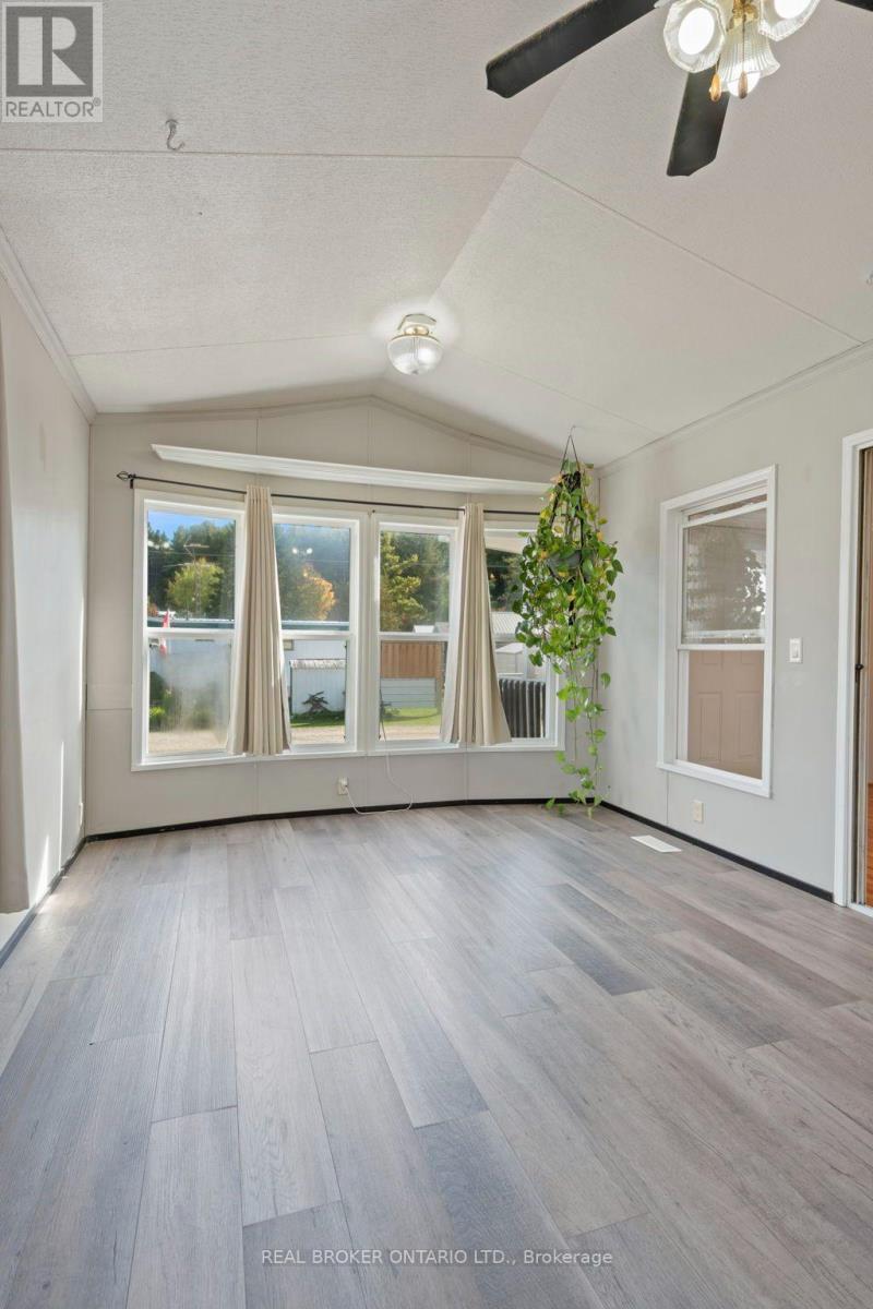 60 - 495856 10th Line E Property Photo 29