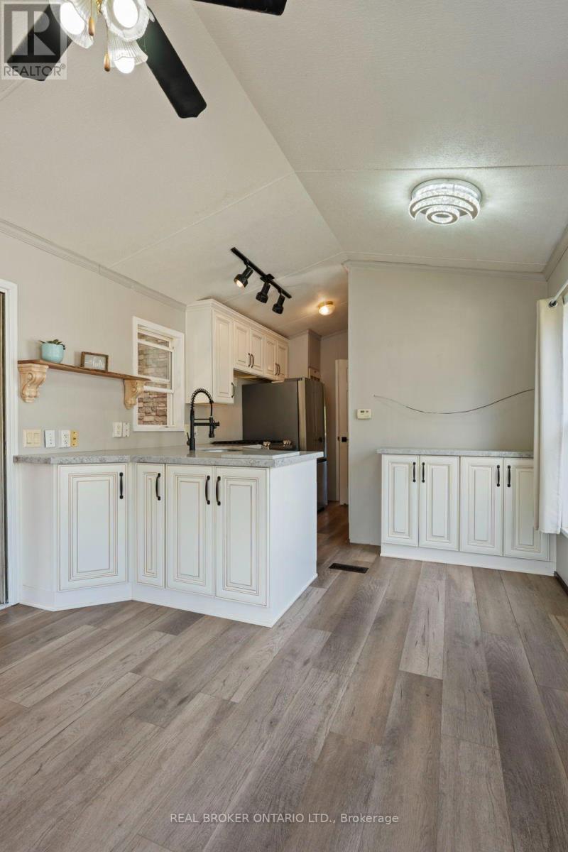 60 - 495856 10th Line E Property Photo 30