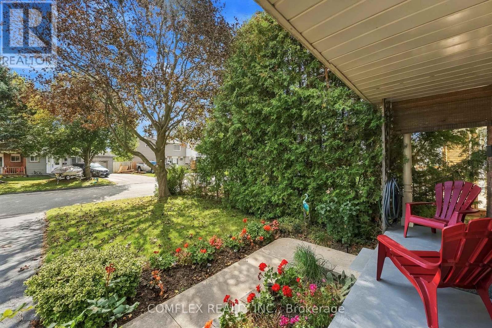 18 Stanley Drive Property Photo 6