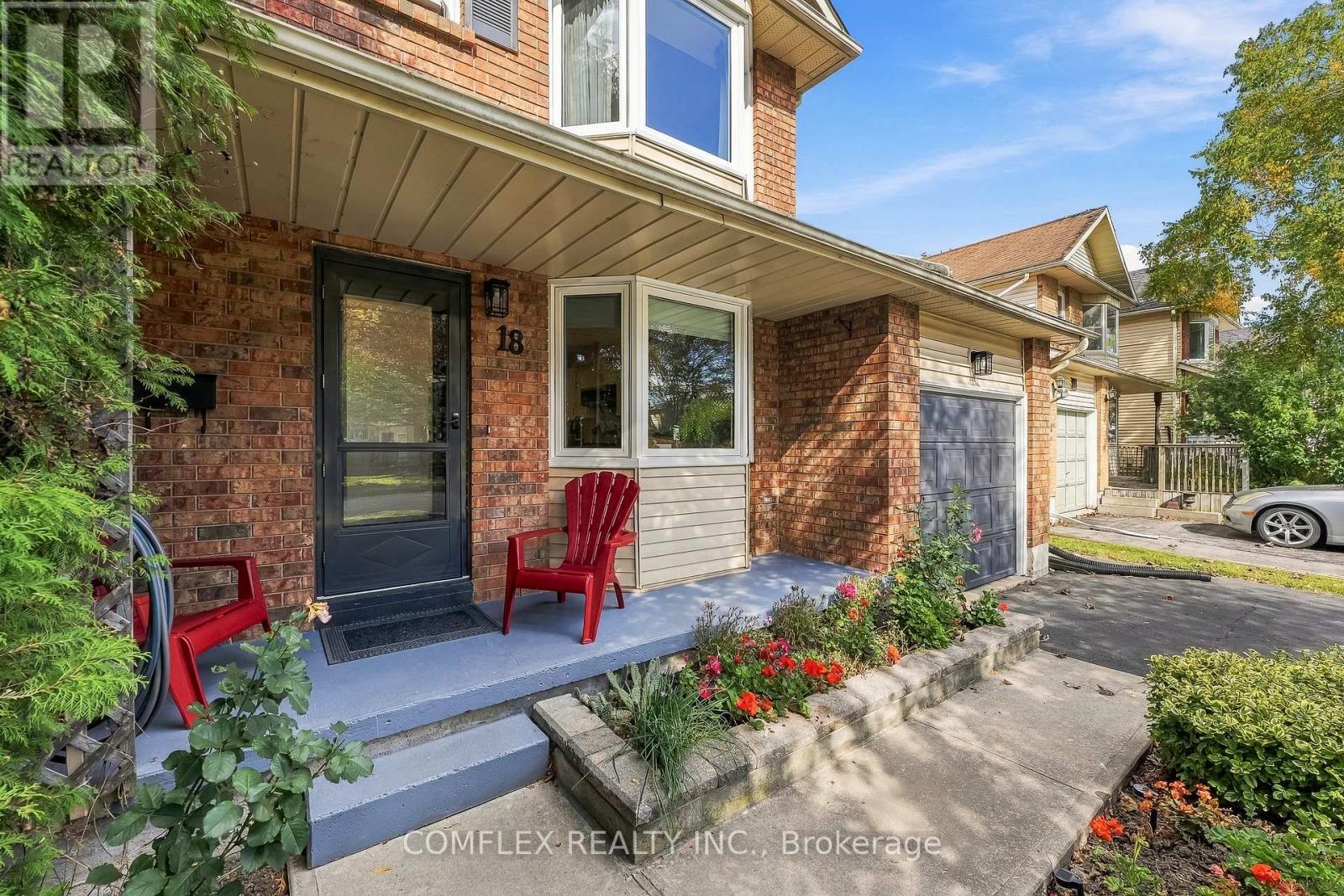 18 Stanley Drive Property Photo 8