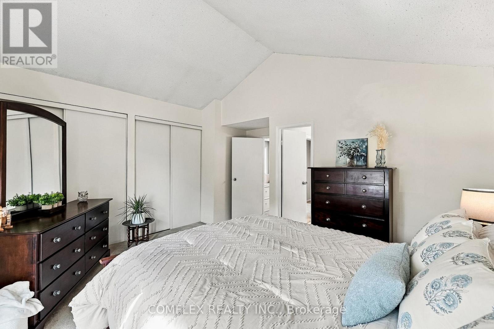 18 Stanley Drive Property Photo 29