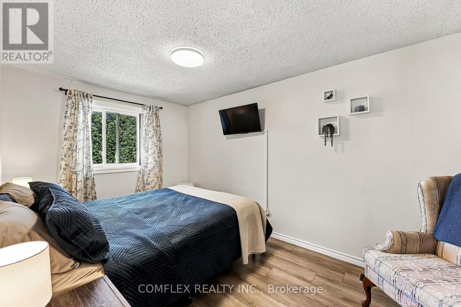 18 Stanley Drive Property Photo 32