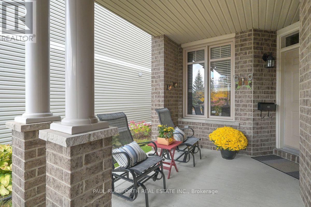 422 Claridge Drive Property Photo 3