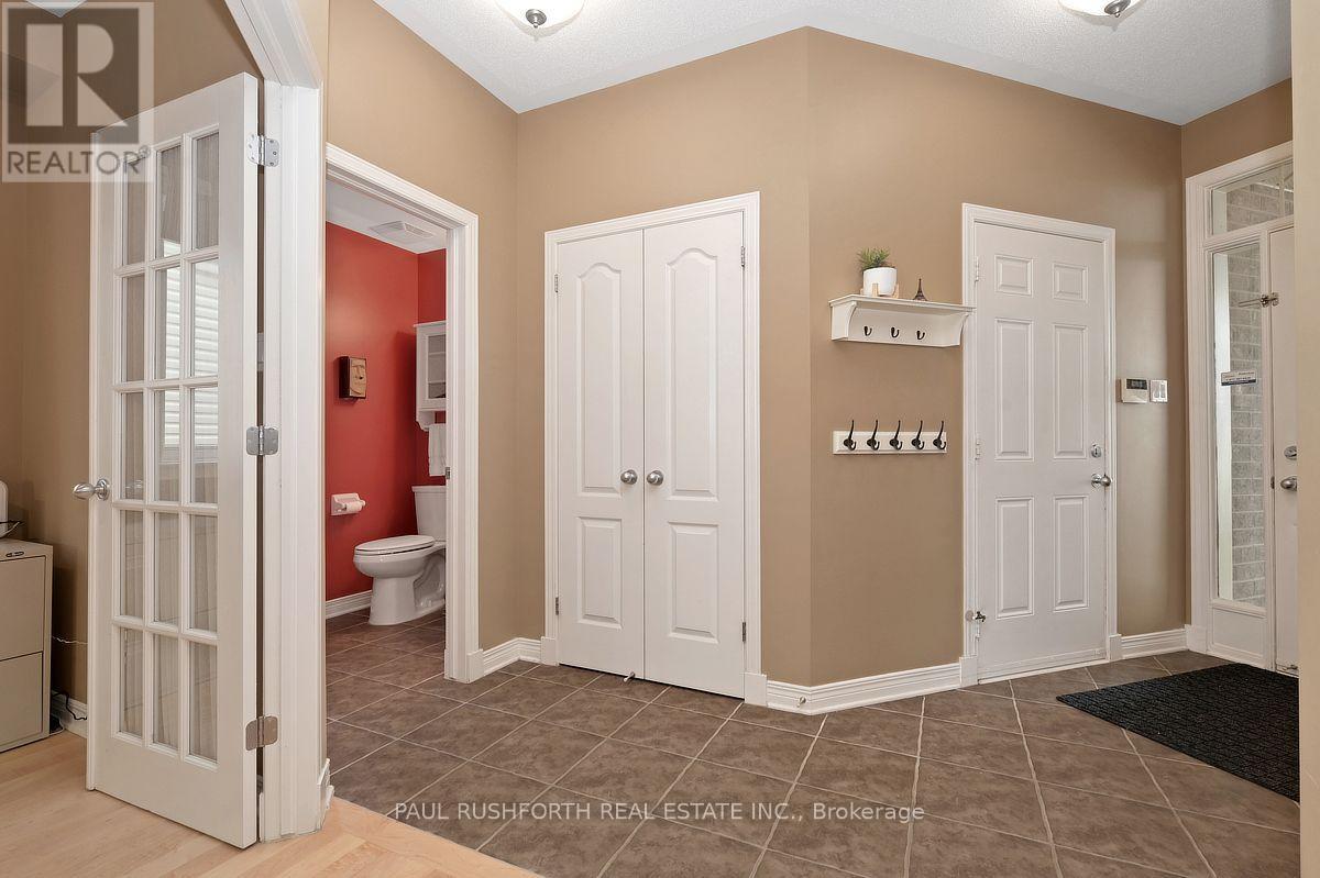 422 Claridge Drive Property Photo 5