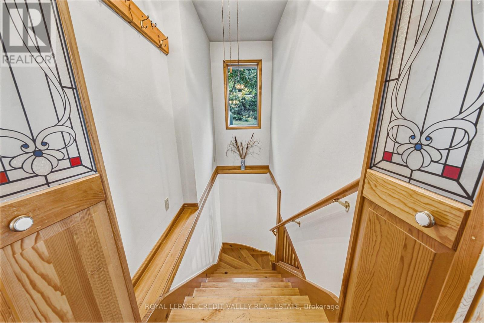 1064 Whiskey Jack Lane Property Photo 14