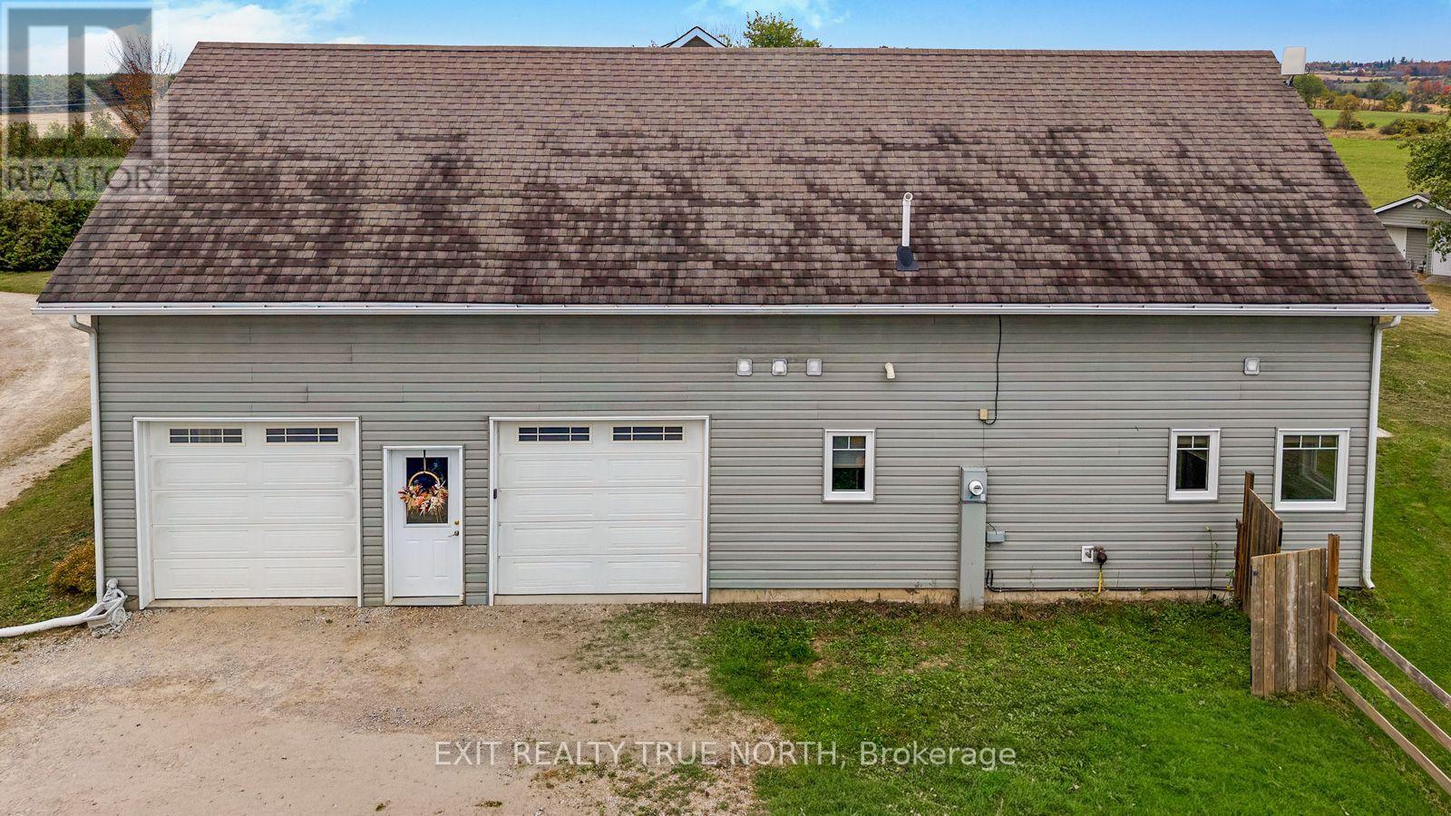 145489 16 Side Road Property Photo 5