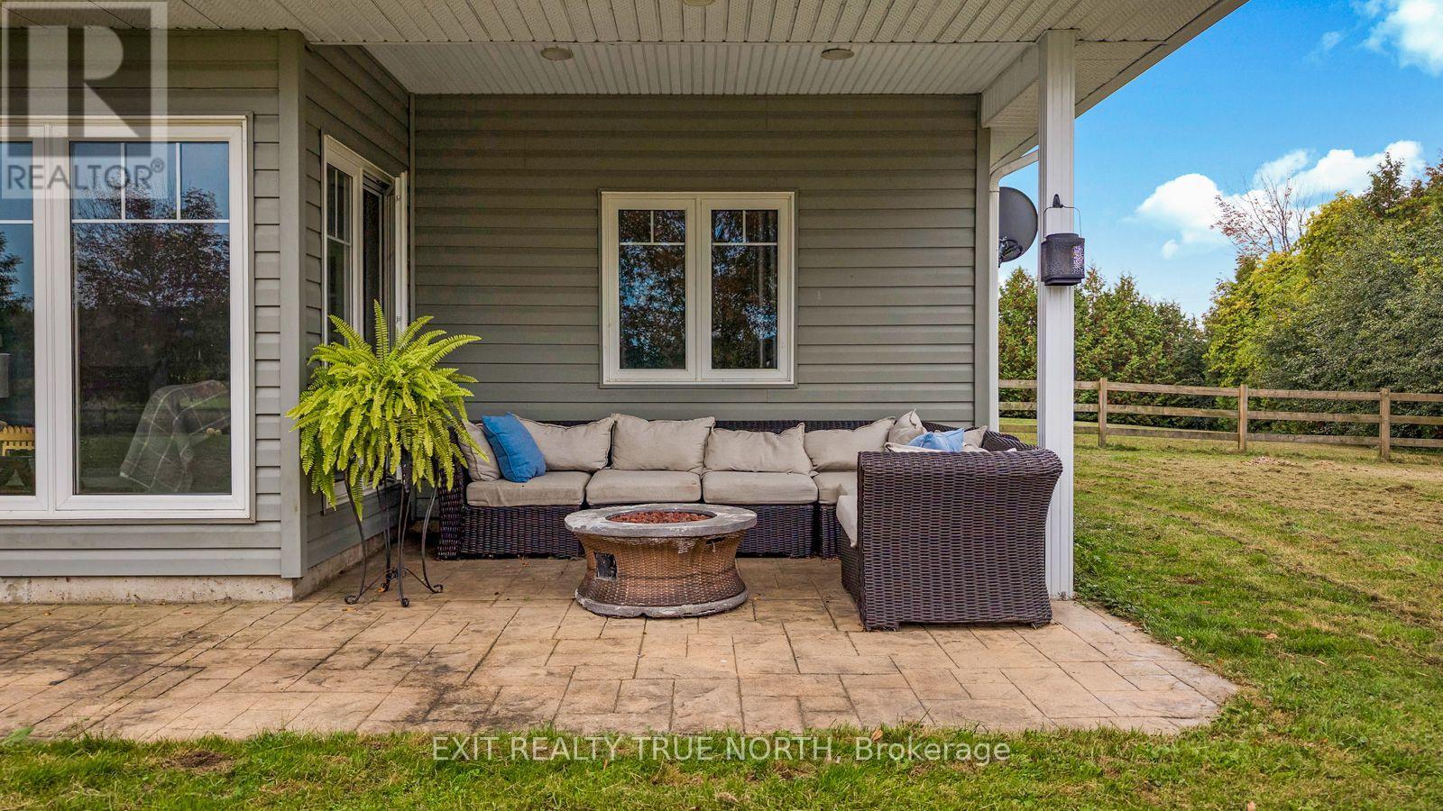 145489 16 Side Road Property Photo 46