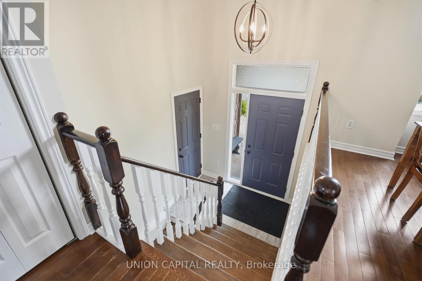 6699 Montrose Road Property Photo 3
