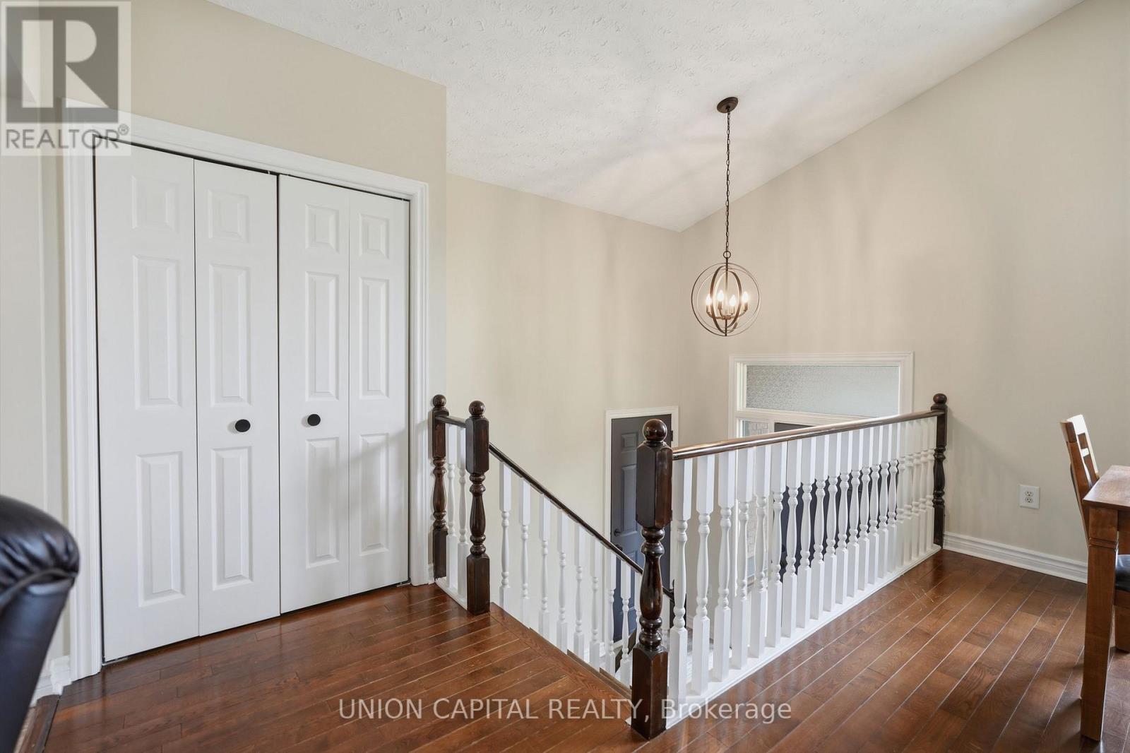 6699 Montrose Road Property Photo 4