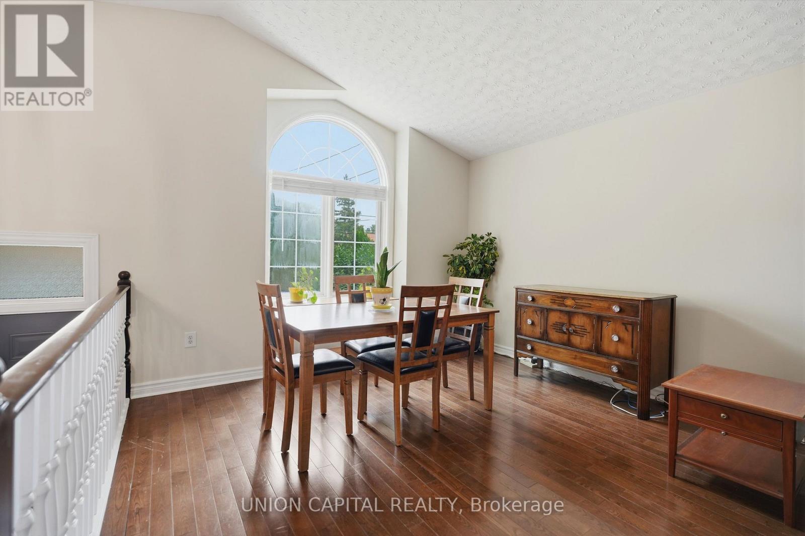 6699 Montrose Road Property Photo 6