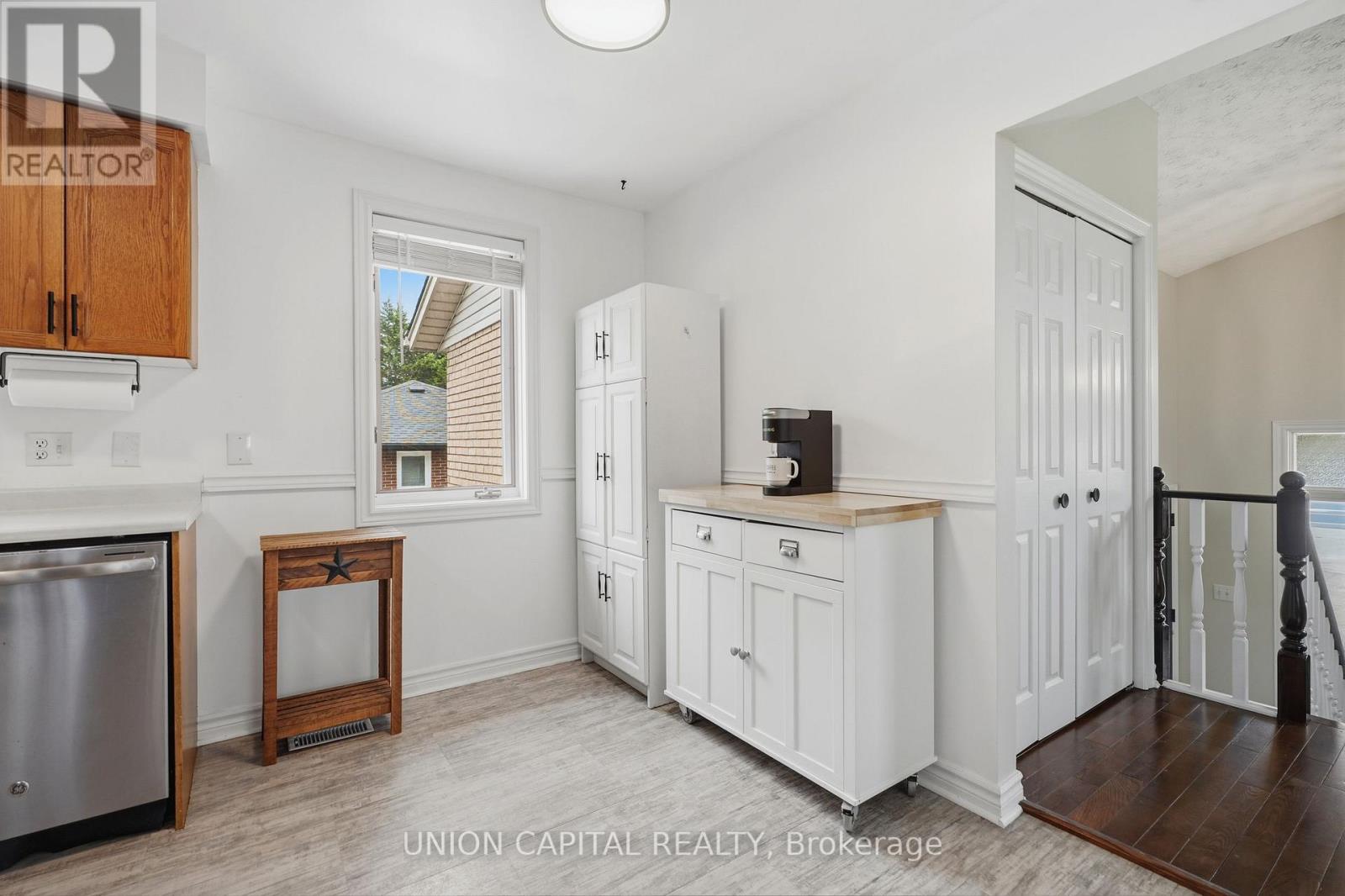 6699 Montrose Road Property Photo 10