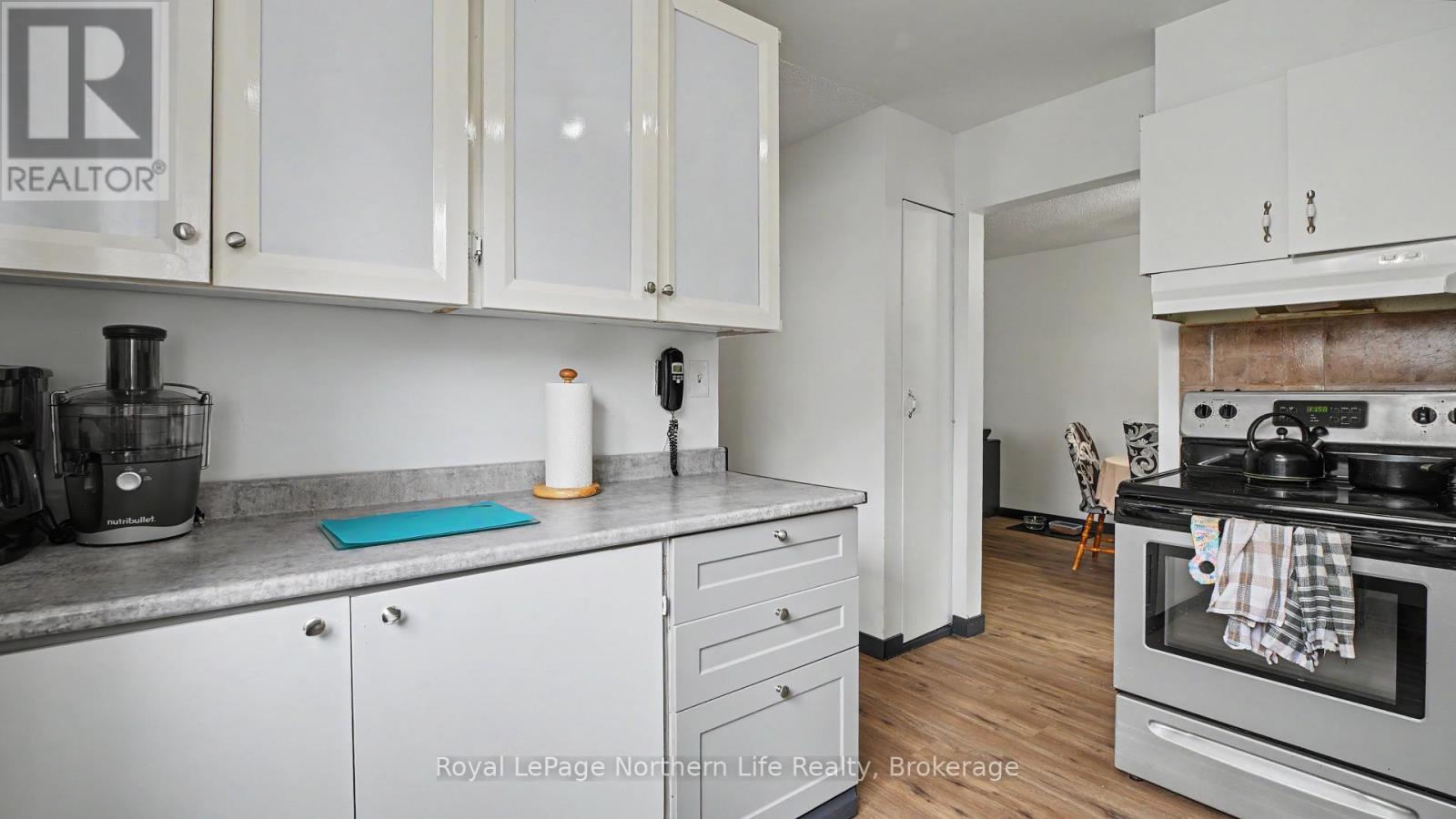 811 Tackaberry Drive Property Photo 13