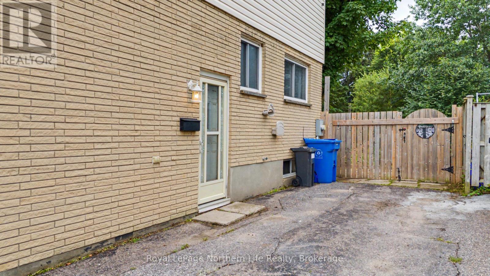 811 Tackaberry Drive Property Photo 41