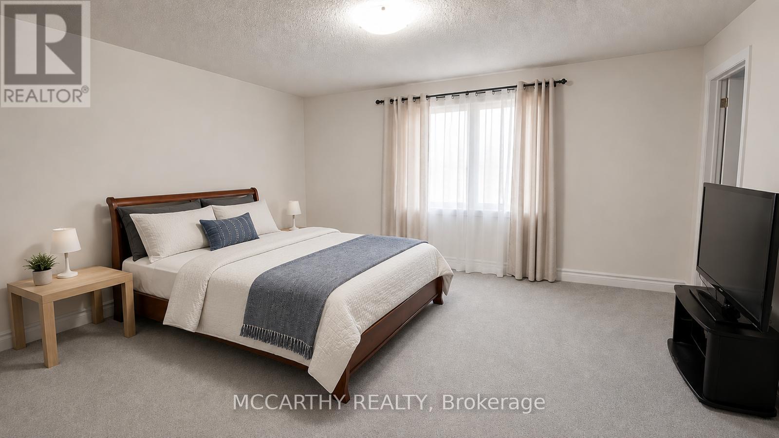 857 O'reilly Crescent Property Photo 11