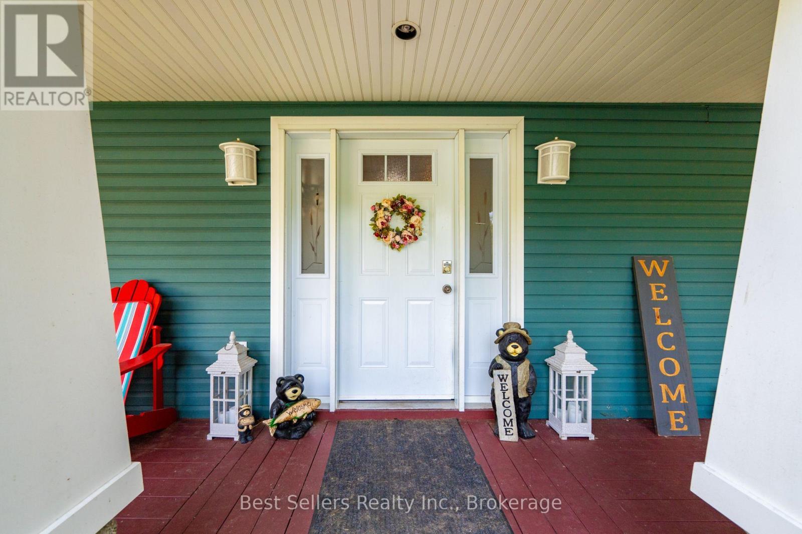 1622 Houseys Rapids Road Property Photo 4