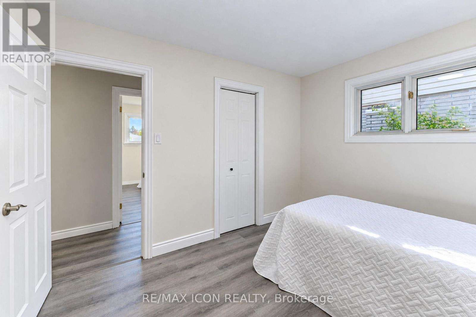 64 Lowrey Avenue S Property Photo 19