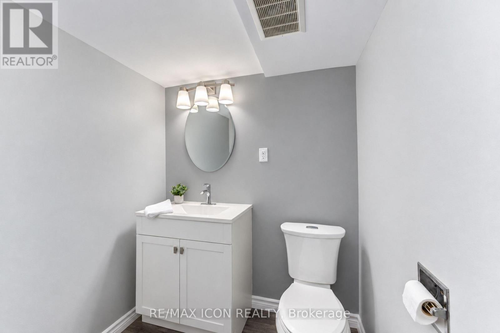 64 Lowrey Avenue S Property Photo 28