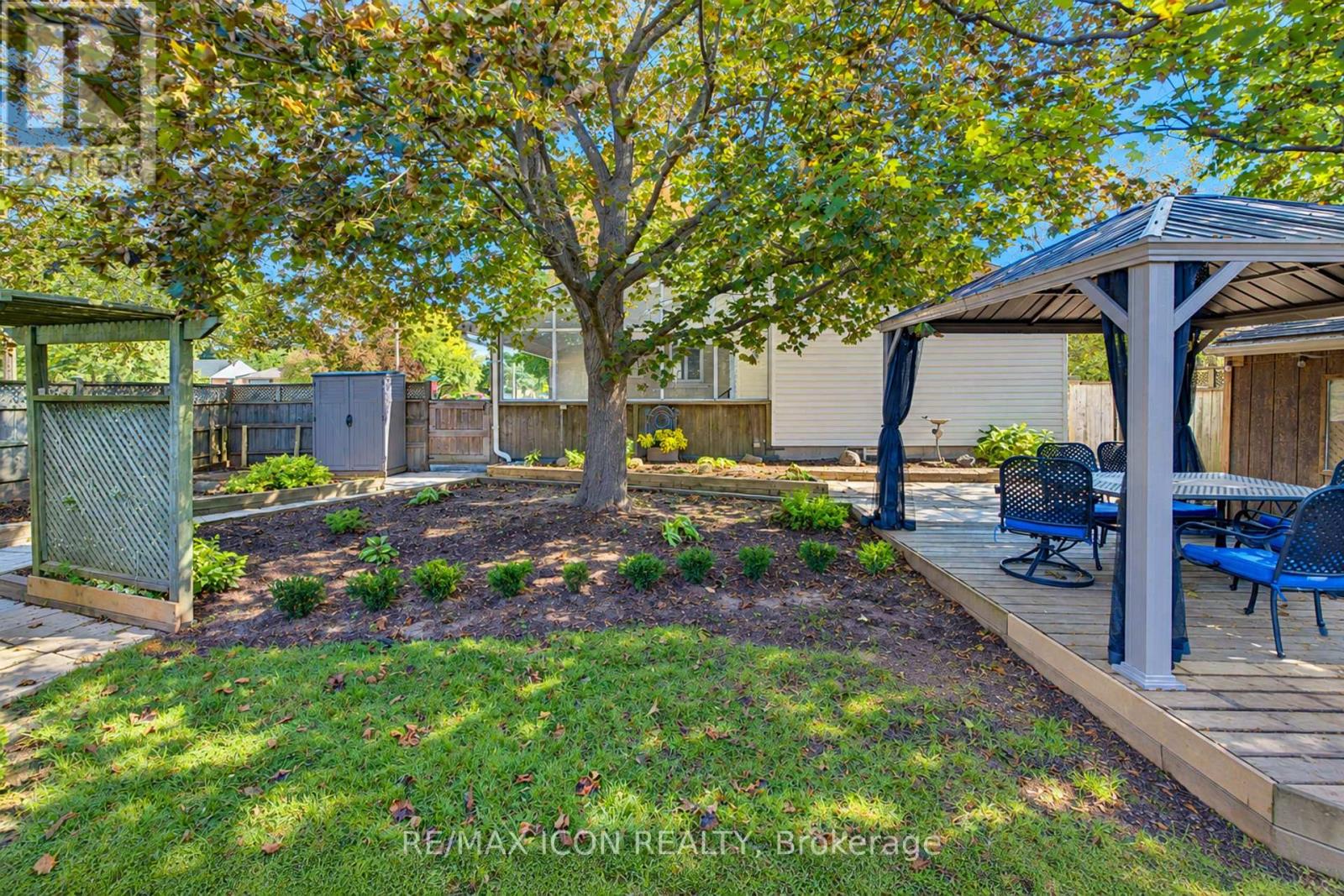 64 Lowrey Avenue S Property Photo 33