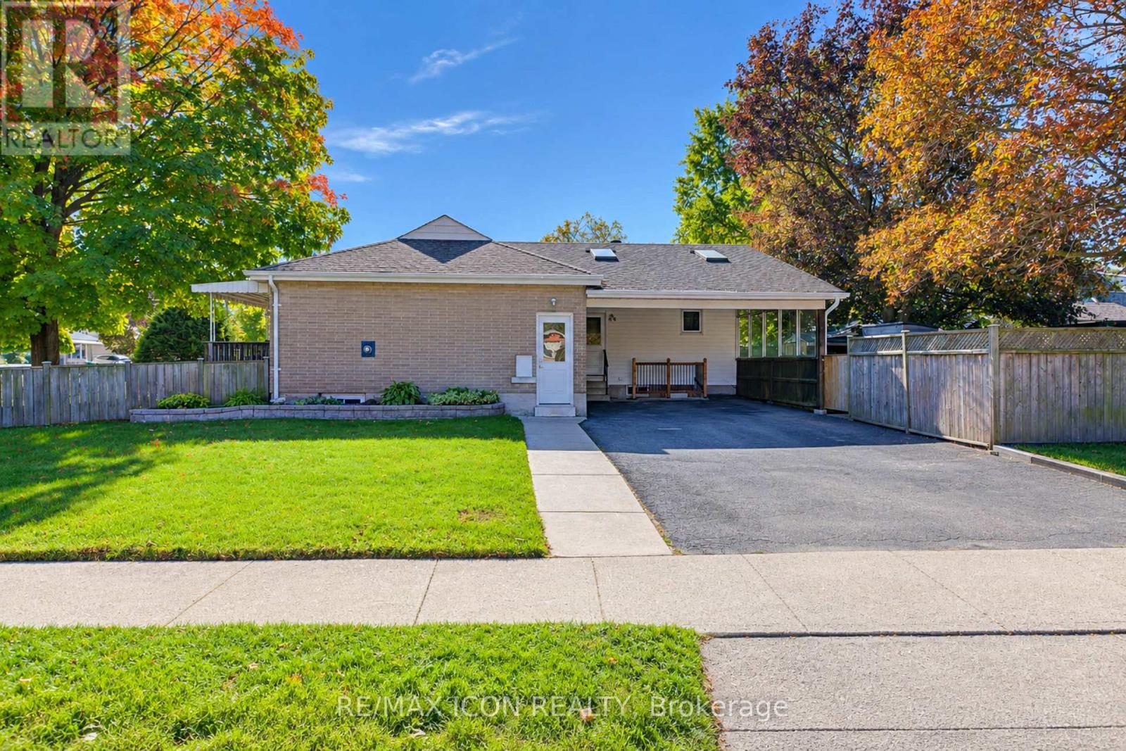 64 Lowrey Avenue S Property Photo 40