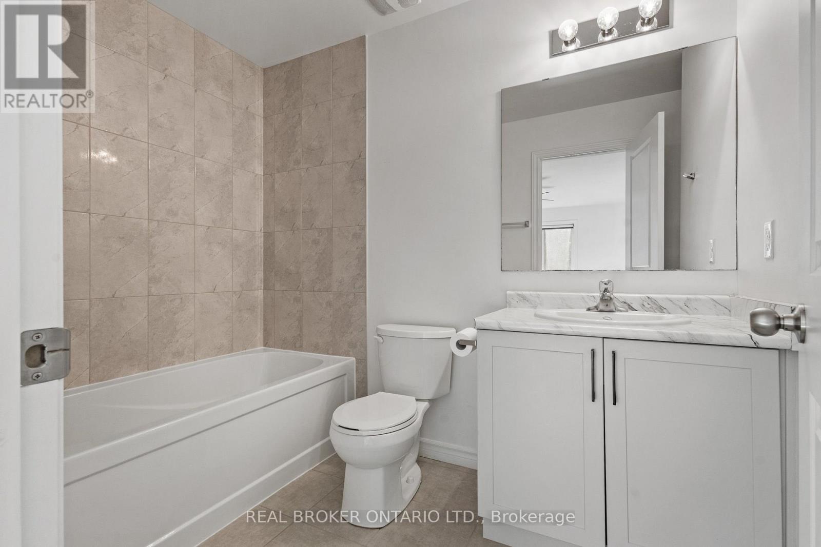 91 Woodedge Circle Property Photo 18