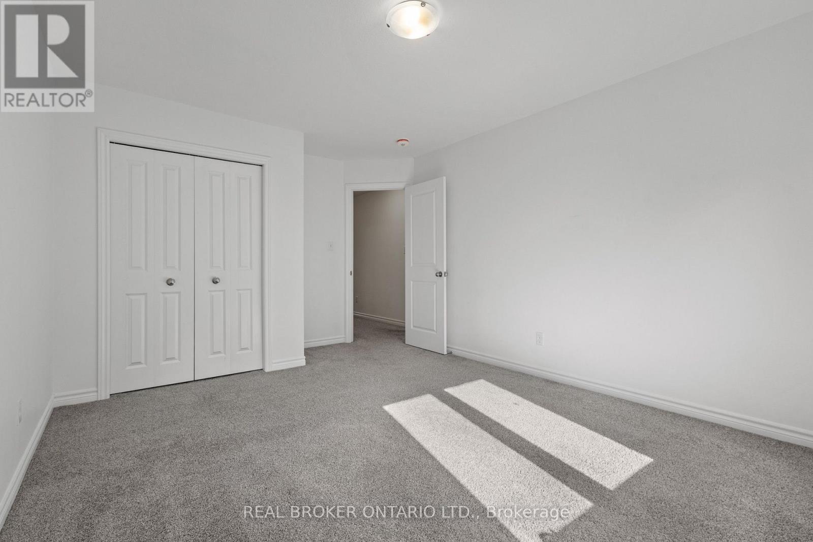 91 Woodedge Circle Property Photo 21