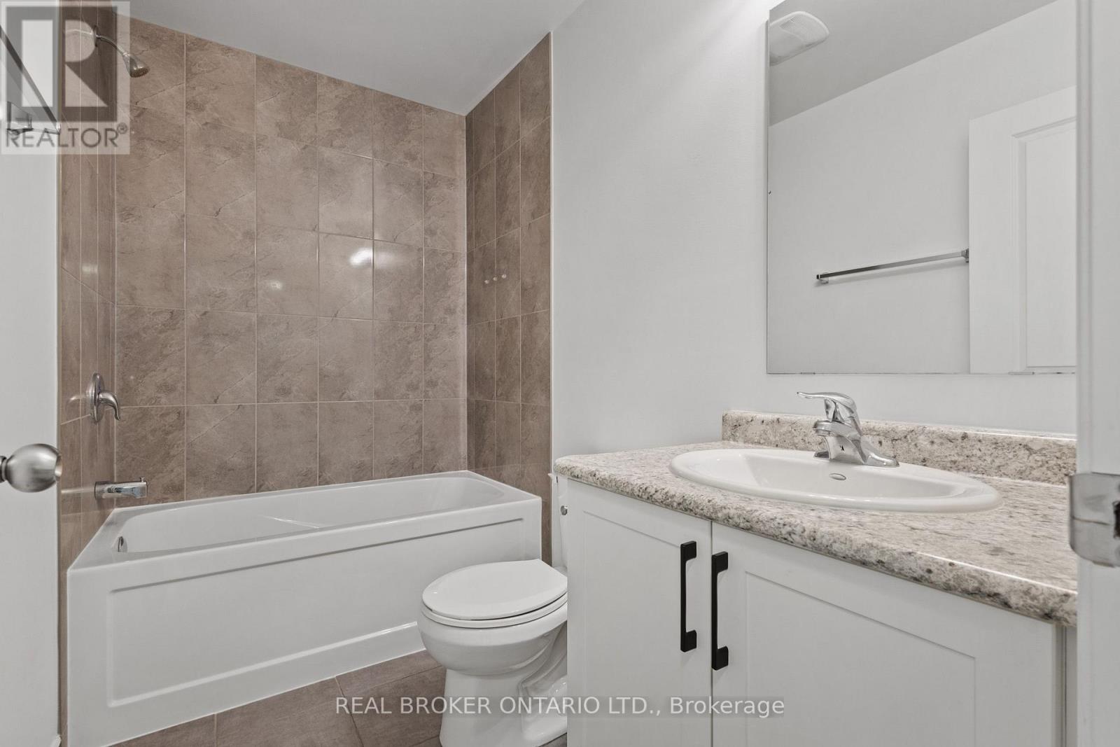 91 Woodedge Circle Property Photo 22