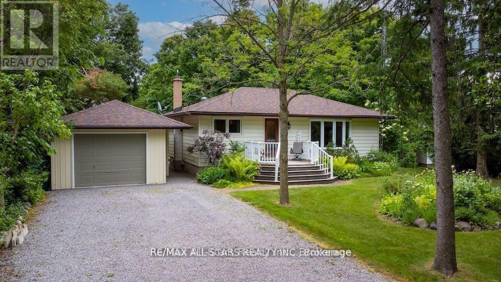 690 Post Road Property Photo 1
