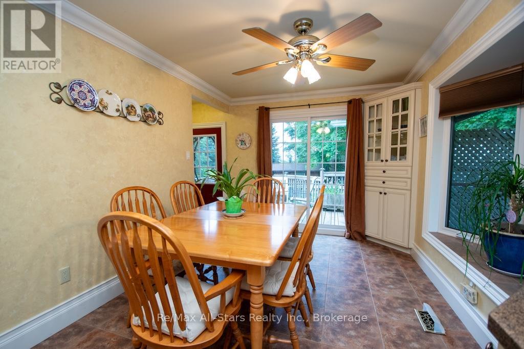 690 Post Road Property Photo 11