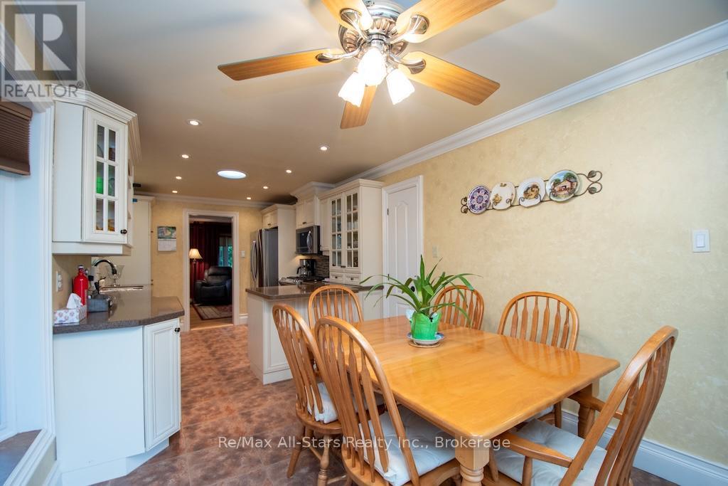 690 Post Road Property Photo 13