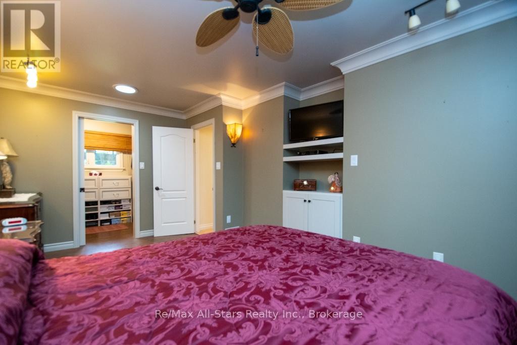 690 Post Road Property Photo 22