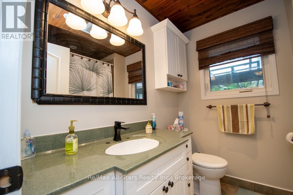 690 Post Road Property Photo 28