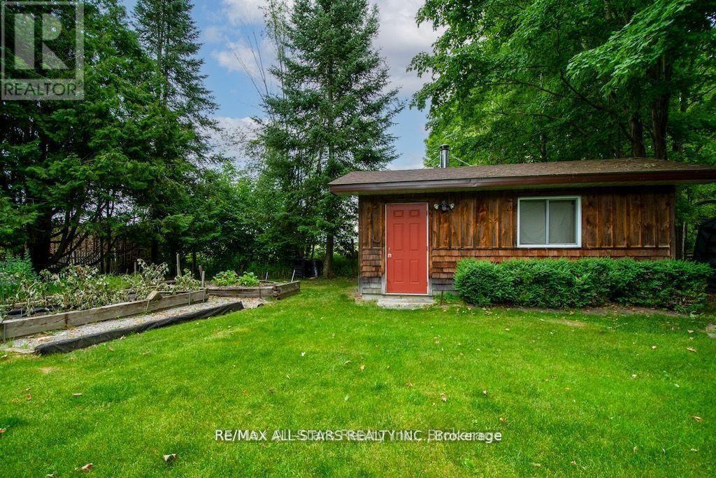 690 Post Road Property Photo 34