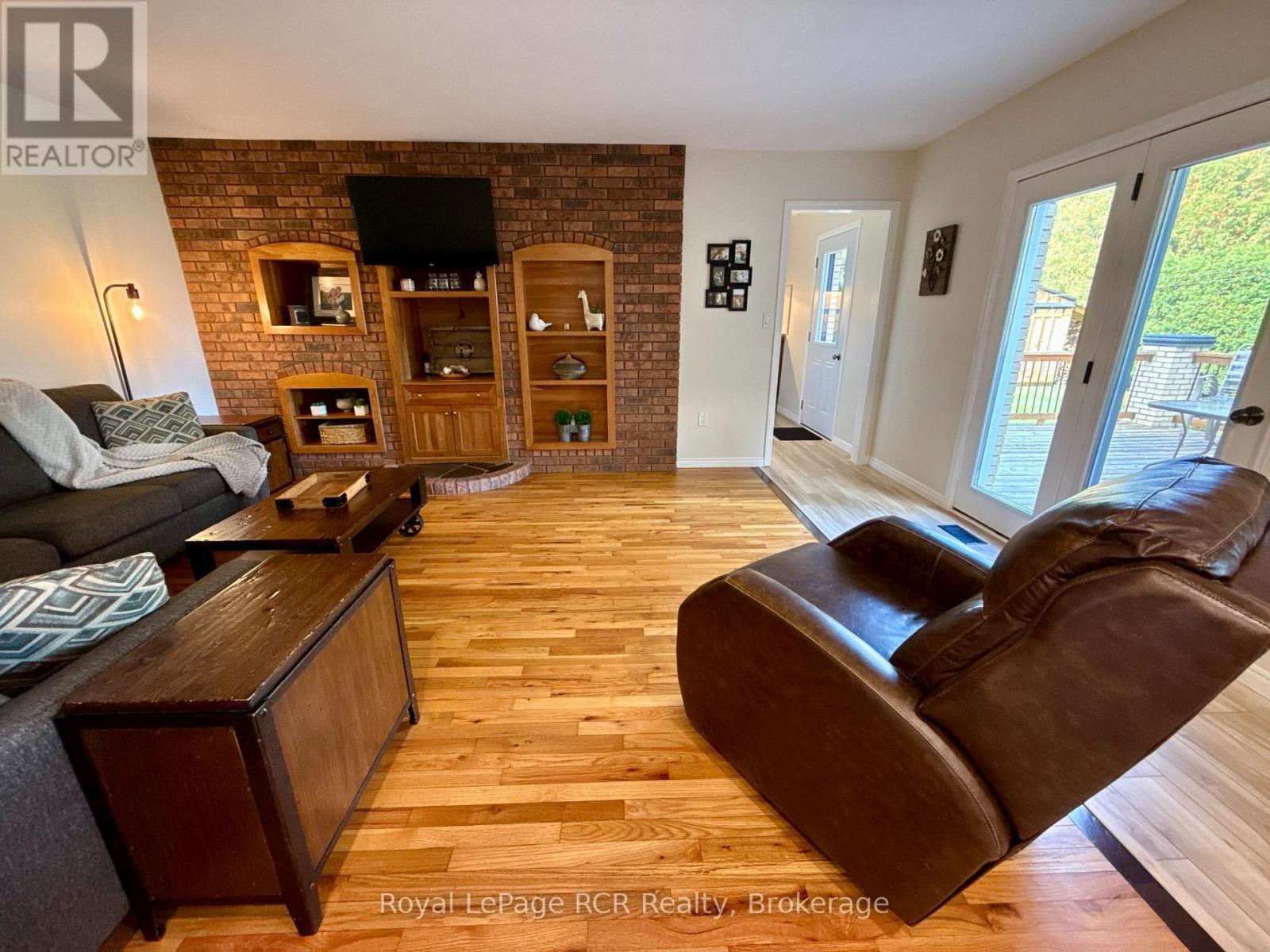 686 16th Street Property Photo 18