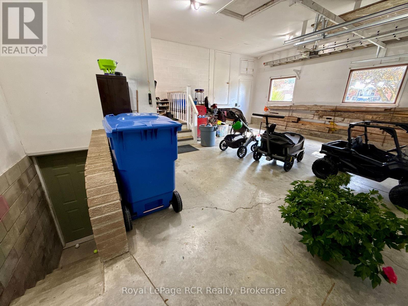 686 16th Street Property Photo 23
