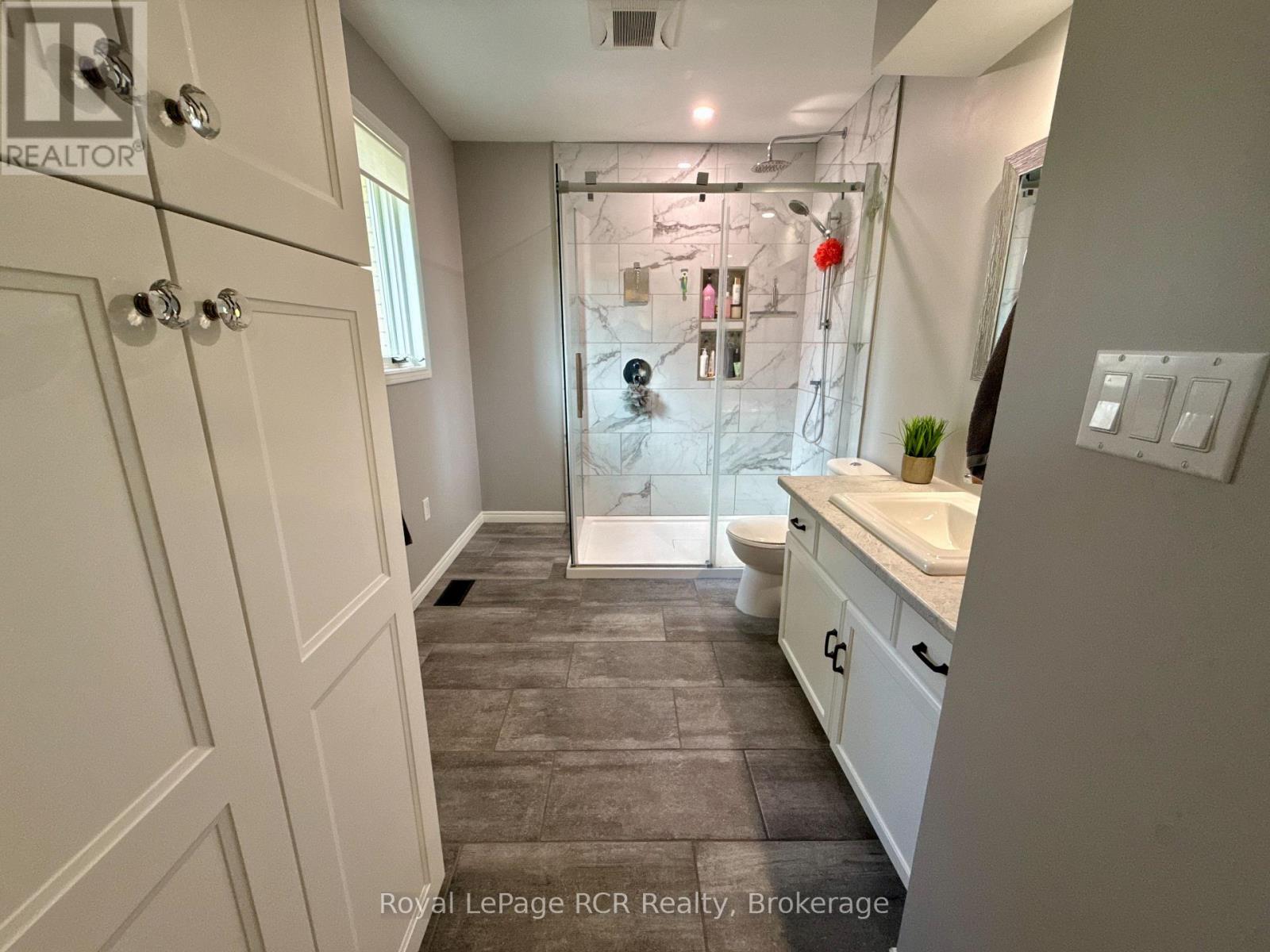 686 16th Street Property Photo 39