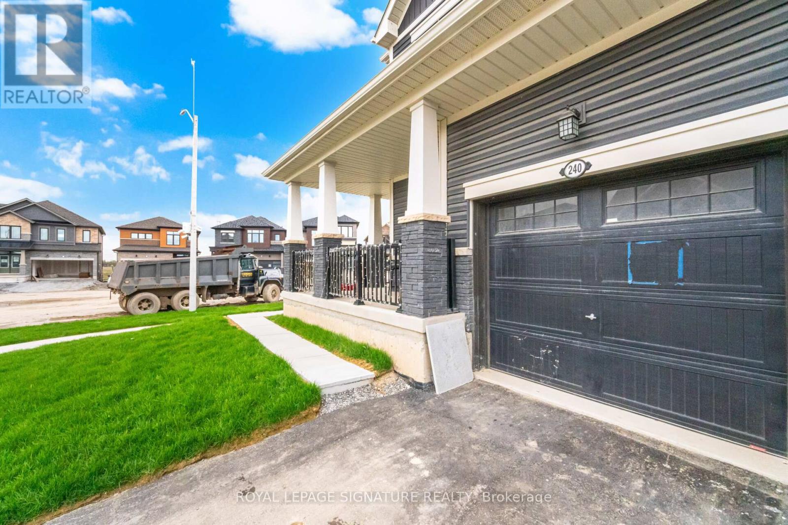 240 Velvet Way Property Photo 8