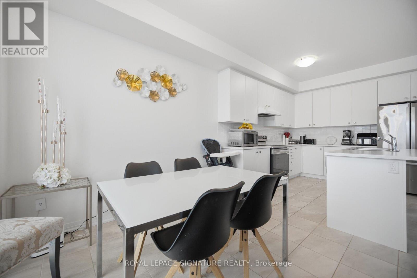 240 Velvet Way Property Photo 22