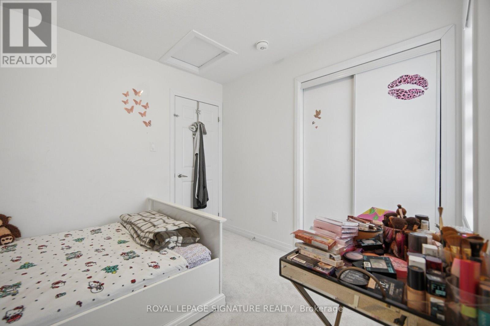240 Velvet Way Property Photo 42