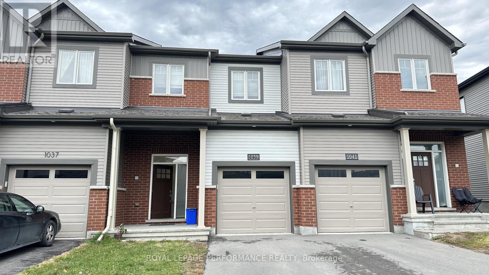 1039 SPEEDVALE COURT Property Photo 1