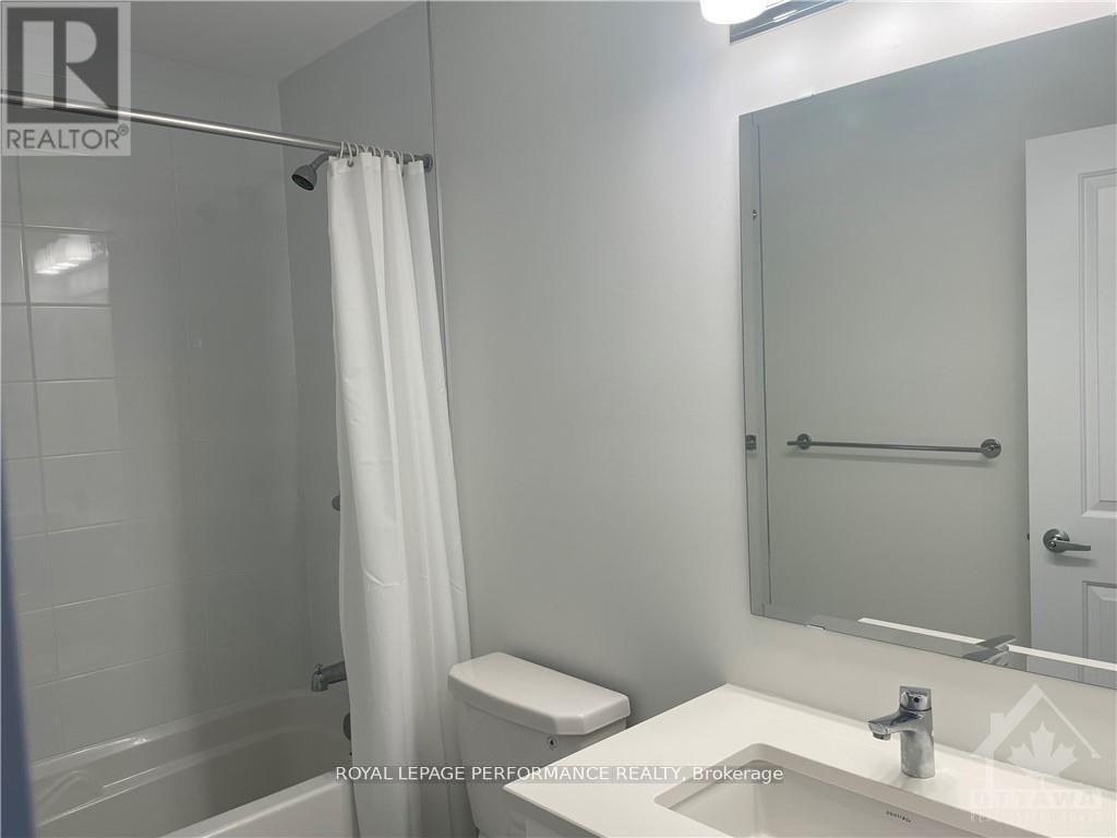 1039 Speedvale Court Property Photo 10