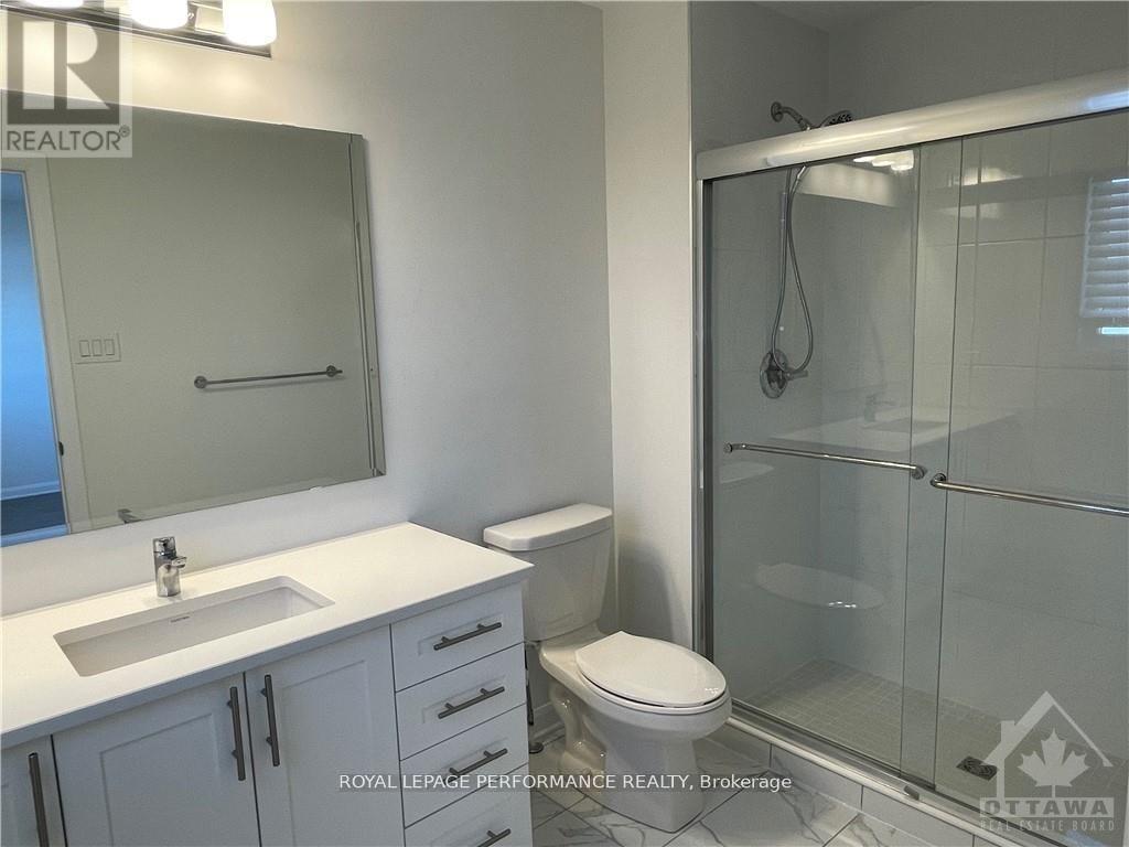 1039 Speedvale Court Property Photo 14