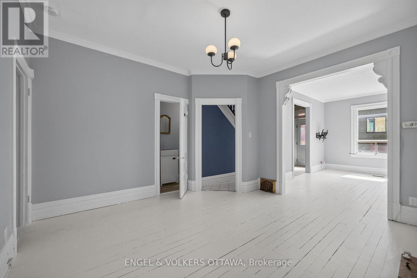 75 Eccles Street Property Photo 15